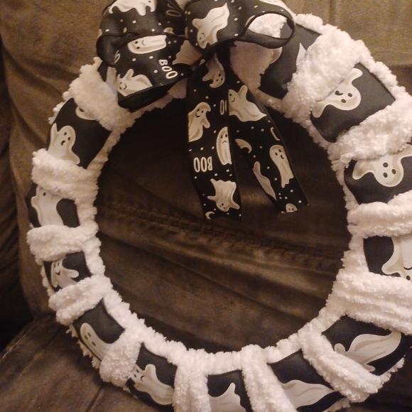Handmade wreaths - Picture 9 of 14